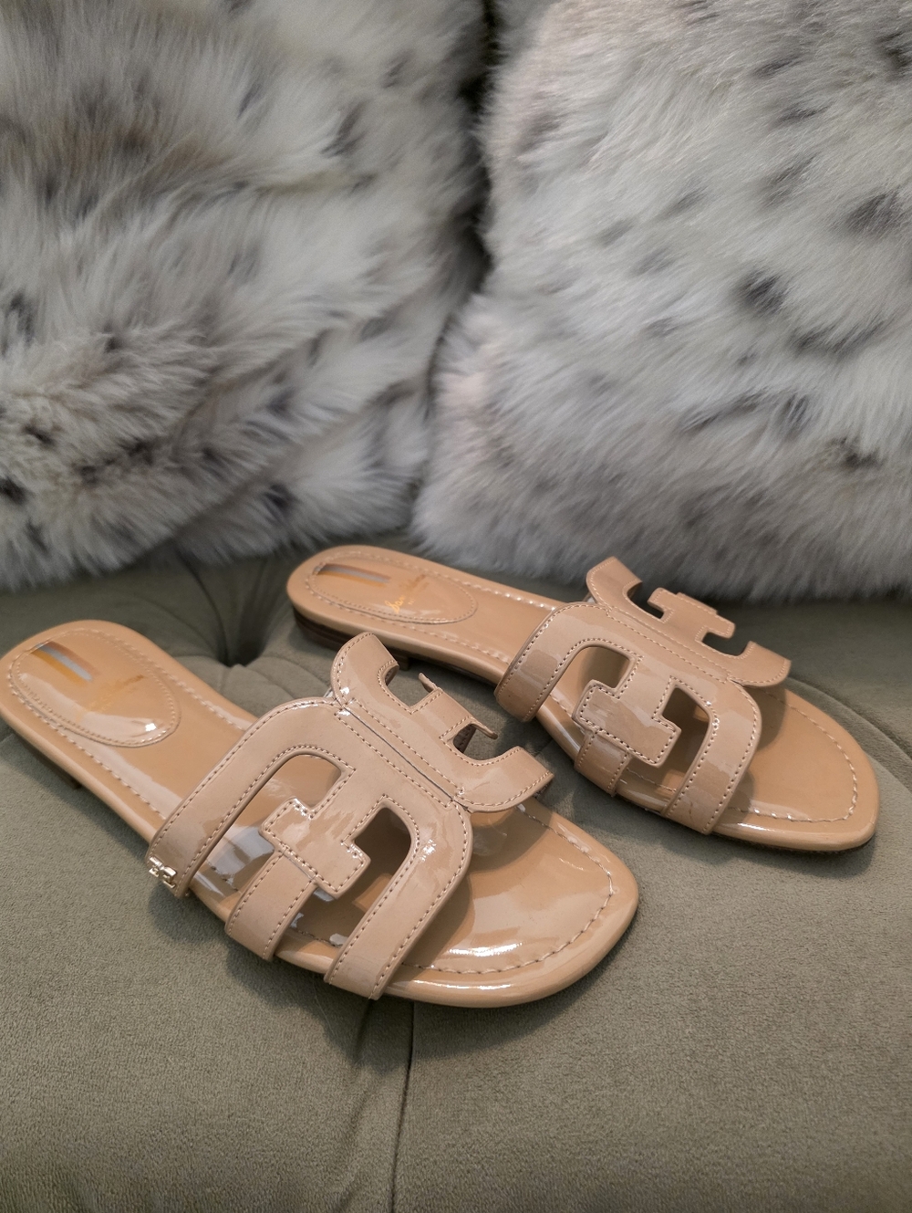Sam Edelman Patent Bay Slide Sandals